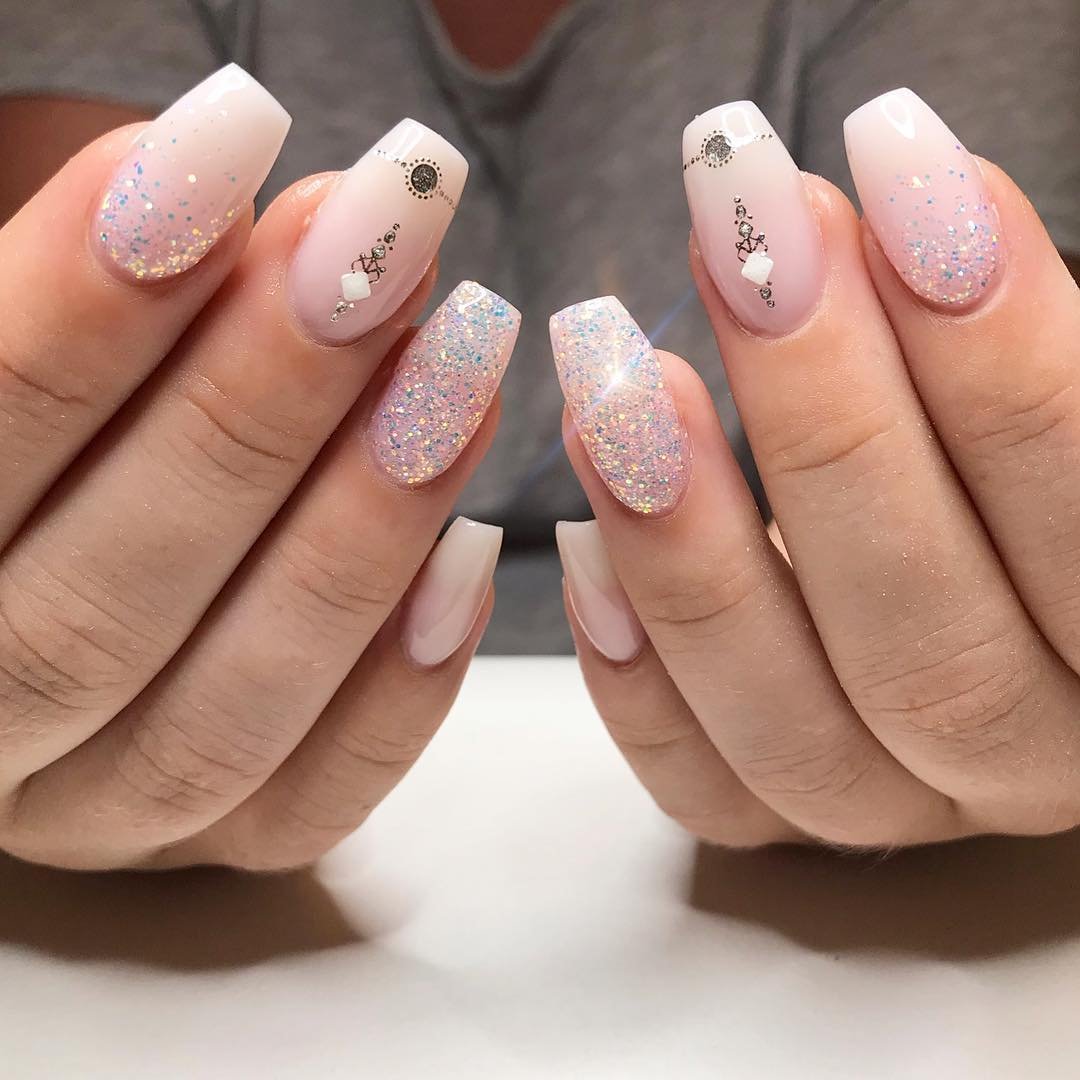 White And Pink Ombré Nails With Glitter