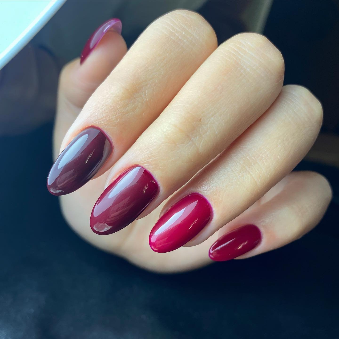 dark red short nails